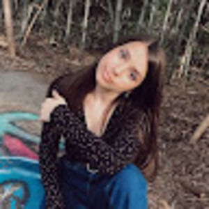 Meet your Posher, Ella